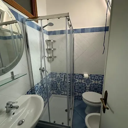 Casa Delfina - Centro * Ischia