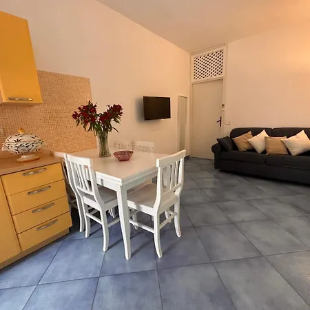 Lejlighed Casa Delfina - Centro Ischia