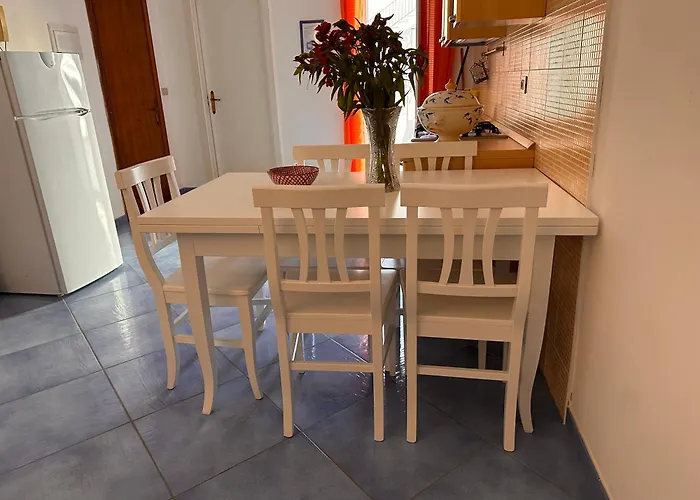 Casa Delfina - Centro Apartment *